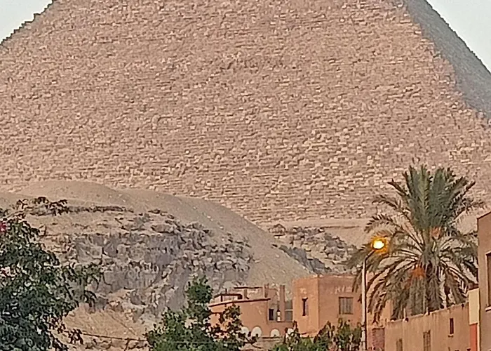 Big Pyramid View House